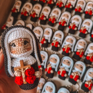 Mini Santa Rita